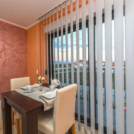 Hotel Adria Zaton 3*