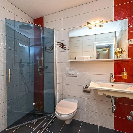 Hotel Adria Zaton 3*
